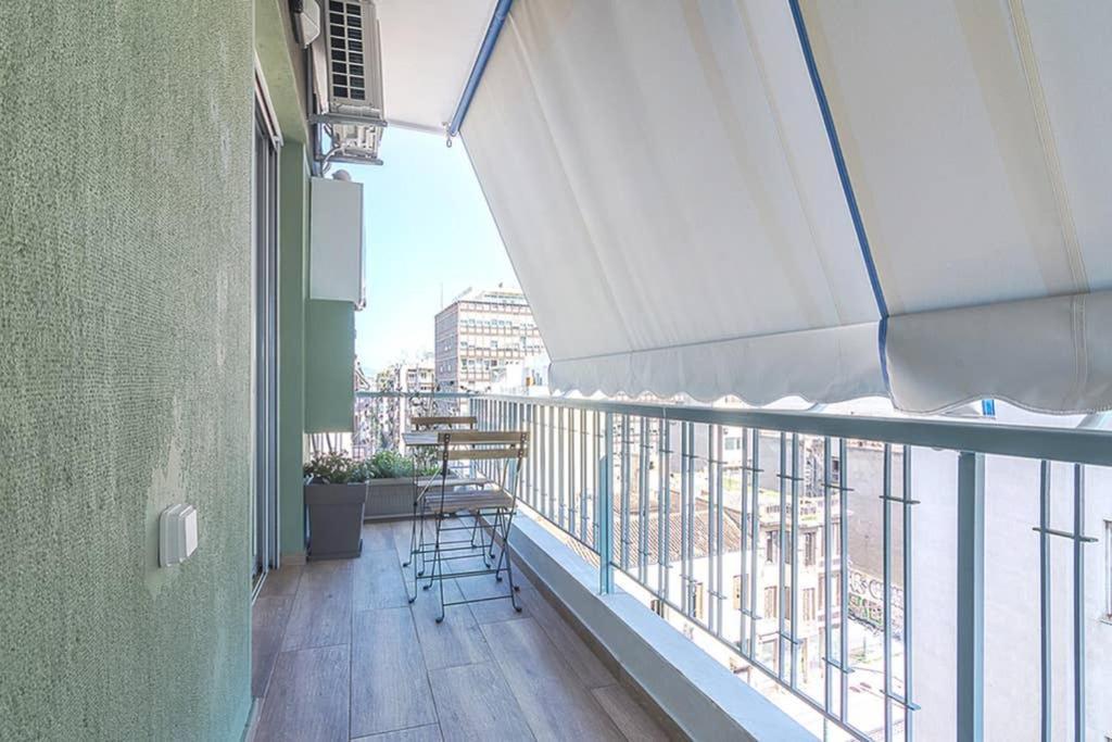 Bright Apartment For 6 Ppl In Athen Exterior foto