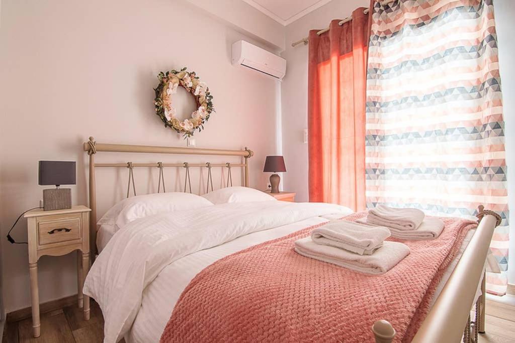 Bright Apartment For 6 Ppl In Athen Exterior foto